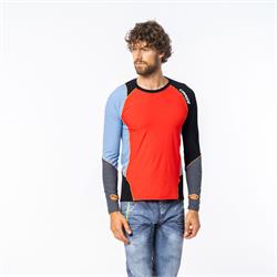 LONG-SLEEVE SHOT MAN #2